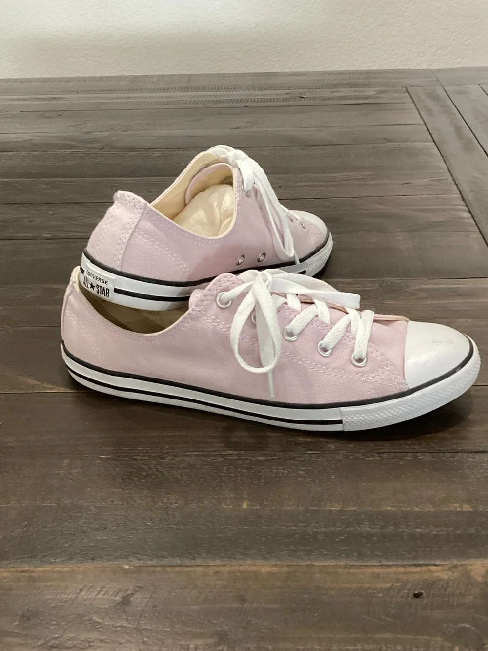 Converse classic low